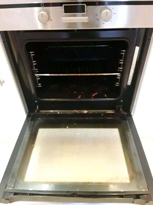 Oven before genuine GrimeBreakers cleaning